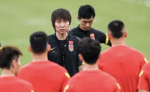 国足厨师爆料新闻最新,揭秘国足饮食背后的故事与挑战