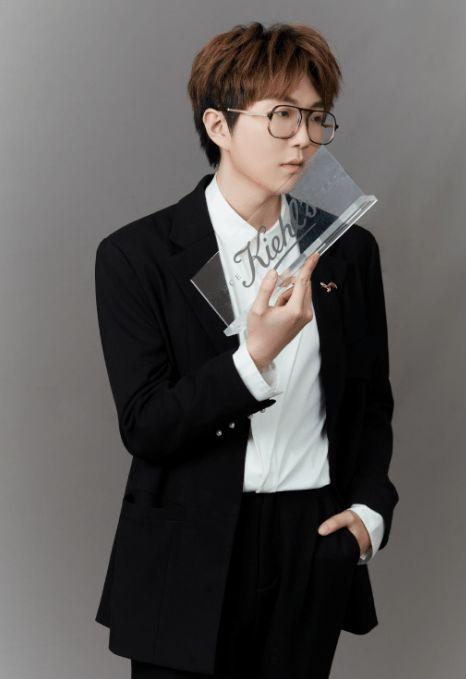 肖战和毛不易最新爆料,揭秘幕后故事与心路历程